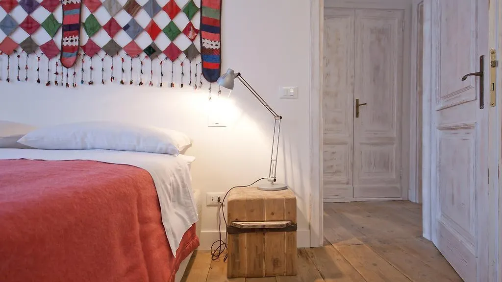 B&B Loggia Marti Gargnano Bed & Breakfast